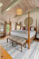 Inn at Silver Maple Farm