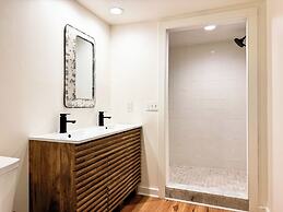 Inn at Silver Maple Farm