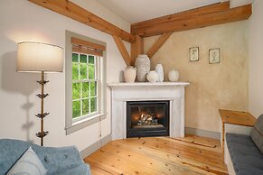 Inn at Silver Maple Farm