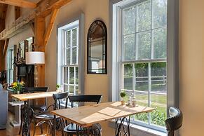 Inn at Silver Maple Farm