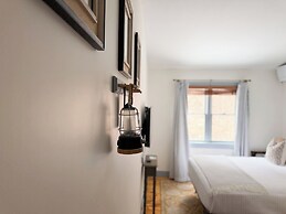 Inn at Silver Maple Farm
