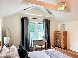Inn at Silver Maple Farm