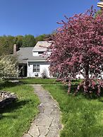 Inn at Silver Maple Farm