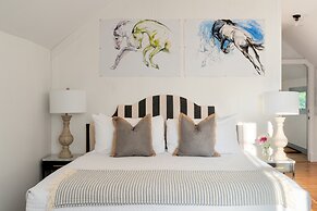 Inn at Silver Maple Farm