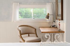 Inn at Silver Maple Farm