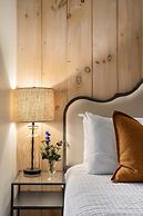 Inn at Silver Maple Farm