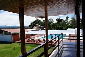 Hosteria Farallon