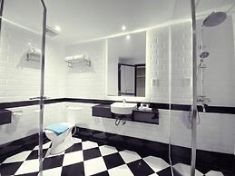 De Ningrat Topas Galeria