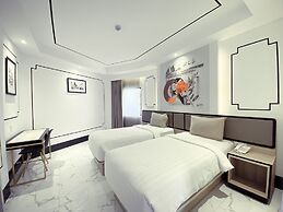 De Ningrat Topas Galeria