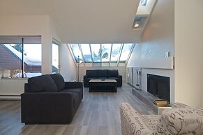 Whistler Blackcomb VR Hearthstone Lodge