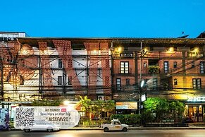 The 8 Factory Hotel Phitsanulok