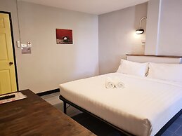 The 8 Factory Hotel Phitsanulok