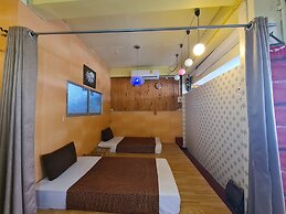 The 8 Factory Hotel Phitsanulok