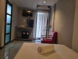 The 8 Factory Hotel Phitsanulok