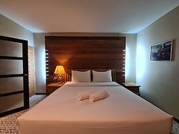 The 8 Factory Hotel Phitsanulok