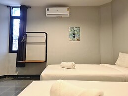 The 8 Factory Hotel Phitsanulok