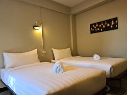 The 8 Factory Hotel Phitsanulok