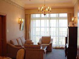 Nanki Shirahama Golf Club, Nanki Shirahama Resort Hotel