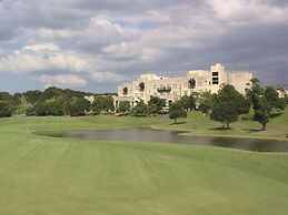 Nanki Shirahama Golf Club, Nanki Shirahama Resort Hotel