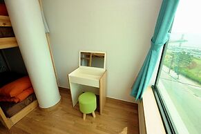 Flat B Hostel - Hostel