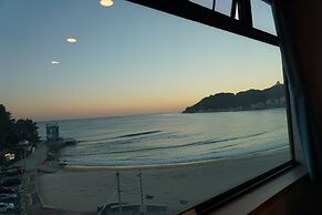 Flat B Hostel - Hostel