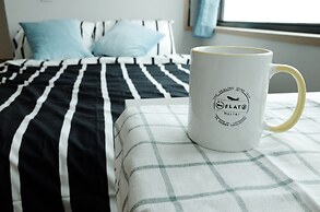 Flat B Hostel - Hostel