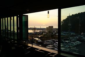 Flat B Hostel - Hostel