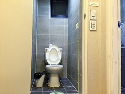 Flat B Hostel - Hostel