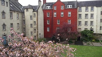Edinburgh Landmarks Apartments