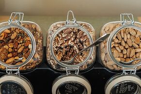 Palmares Beach House Hotel - Adults Friendly