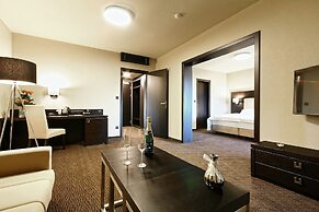 Hotel Victory
