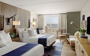 Newport Harbor Island Resort