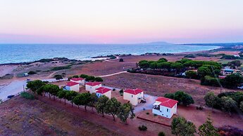 Romanos Beach Villas