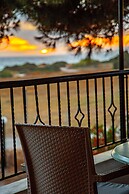 Romanos Beach Villas