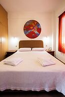 Romanos Beach Villas