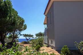 Romanos Beach Villas