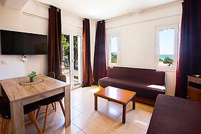 Romanos Beach Villas