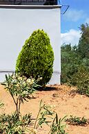 Romanos Beach Villas