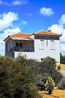 Romanos Beach Villas