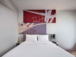 ibis Bangkok IMPACT