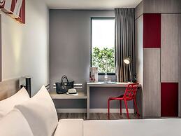 ibis Bangkok IMPACT