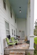 Sassafras Inn