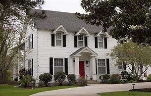 Sassafras Inn