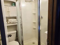 Old Wooden Bridge Resort and Marina