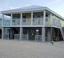 Old Wooden Bridge Resort and Marina