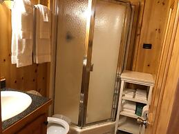 Old Wooden Bridge Resort and Marina