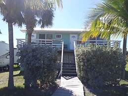 Old Wooden Bridge Resort and Marina