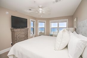 Crystal Dunes Beach Resort by Panhandle Getaways