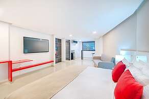 Hotel Blue 66