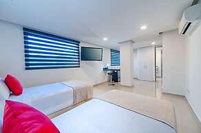 Hotel Blue 66